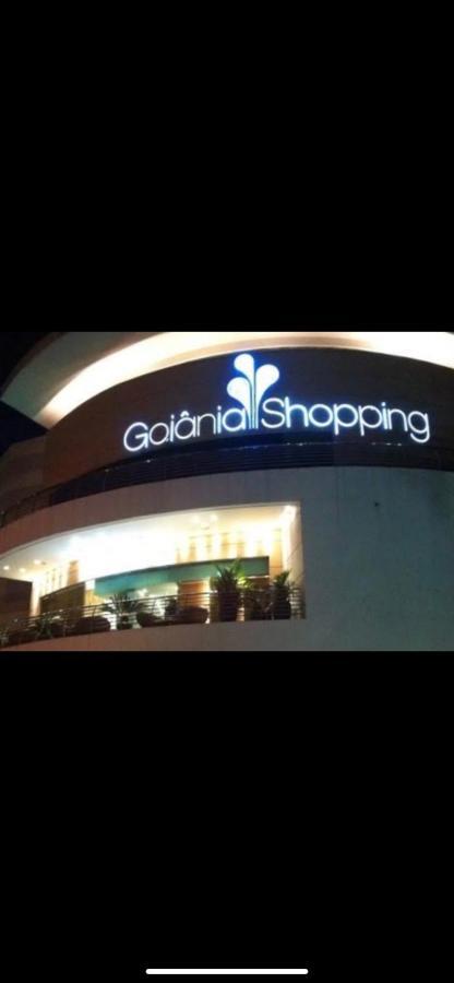 Casa Quintal Bueno! 5 Quartos Com Ar Split E Internet Ultra! Perto Do Melhor De Goiania! Marista Parques Areiao E Vaca Brava Hospital Premium Mater Dei Blue Fit Perdomo Goiania Shopping! المظهر الخارجي الصورة